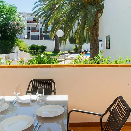 Welcs 273 Emp Con Piscina Publica *